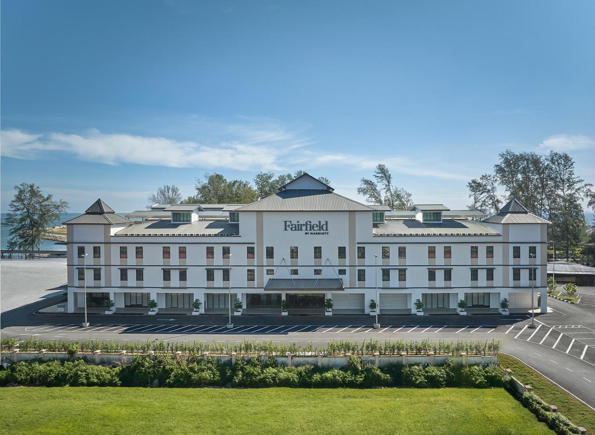 Hotel Fairfield By Marriott Kuala Besut Exterior foto